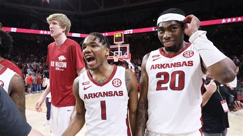 arkansas basketball betting line